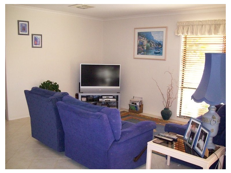 107 Pell Street, Howlong NSW 2643