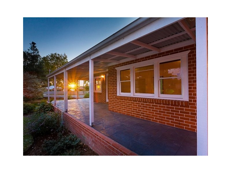 326 Mount Street, East Albury NSW 2640