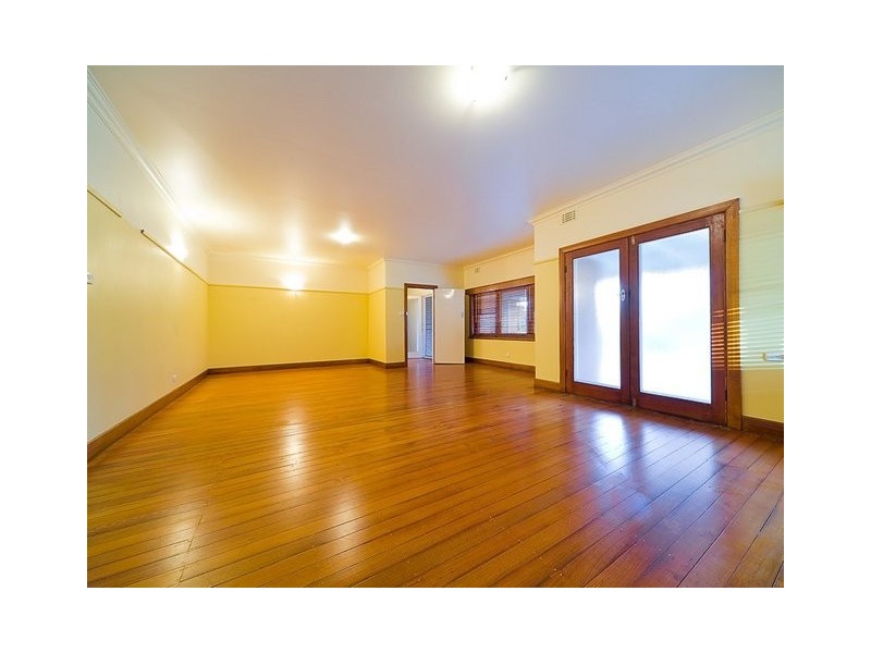 326 Mount Street, East Albury NSW 2640