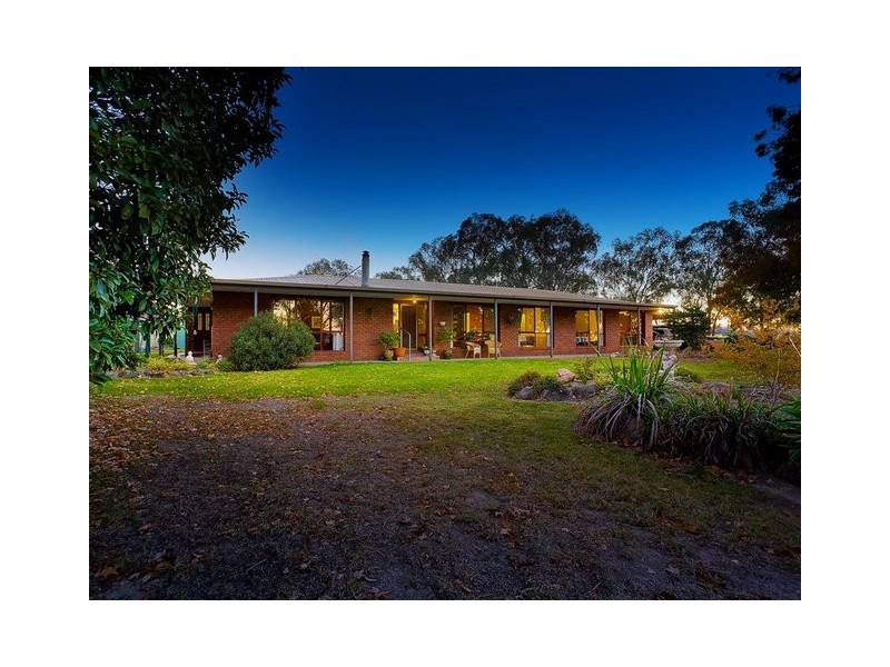 110 Hawthorn Road, Jindera NSW 2642