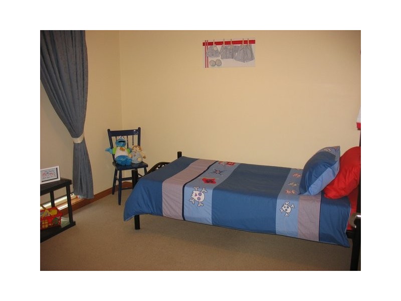 44 Robbins Drive, Albury NSW 2640