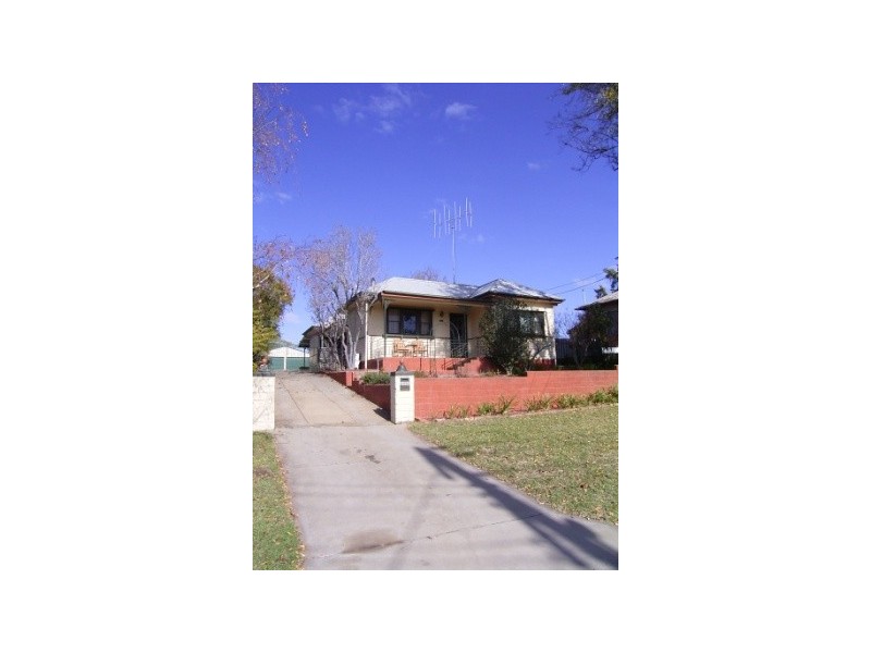 353 Amatex Street, East Albury NSW 2640