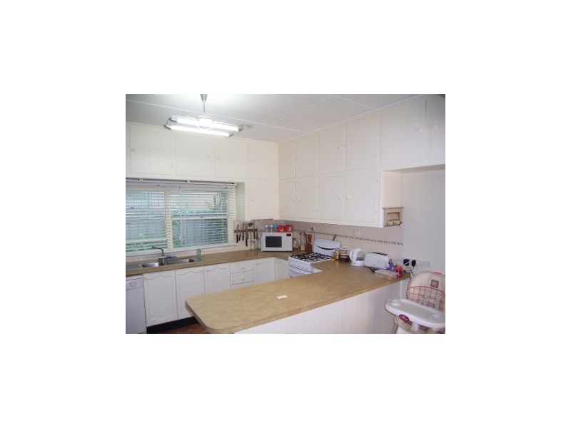 353 Amatex Street, East Albury NSW 2640