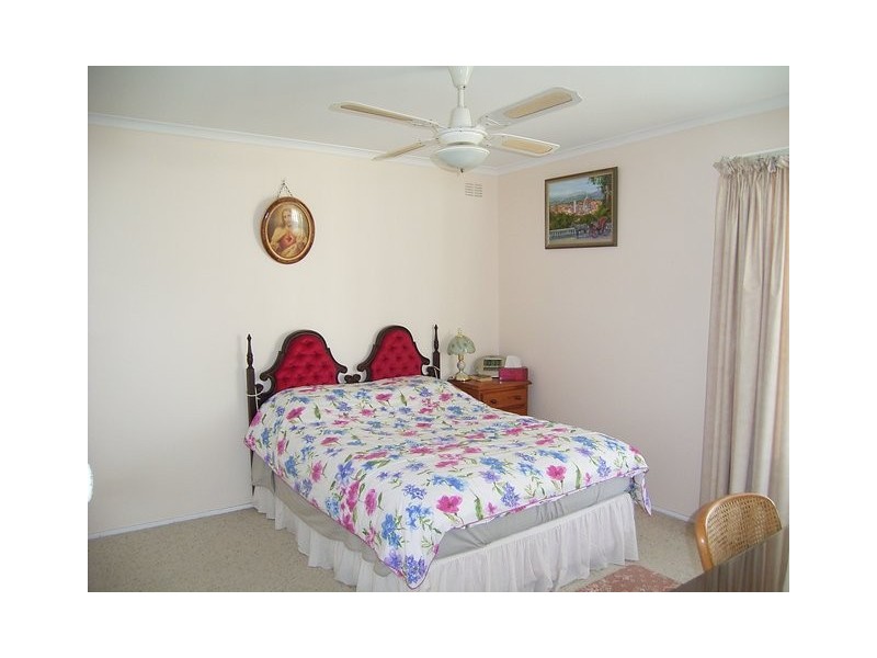 384 Prune Street, Lavington NSW 2641