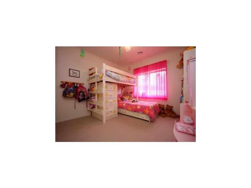 170 Clarke Street, Howlong NSW 2643