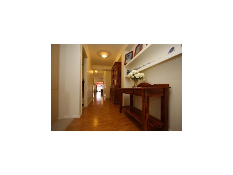 170 Clarke Street, Howlong NSW 2643