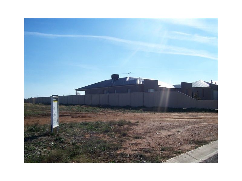 11 Gallagher Drive, Wahgunyah VIC 3687