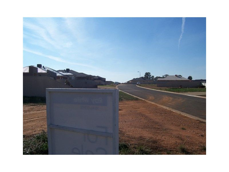 11 Gallagher Drive, Wahgunyah VIC 3687