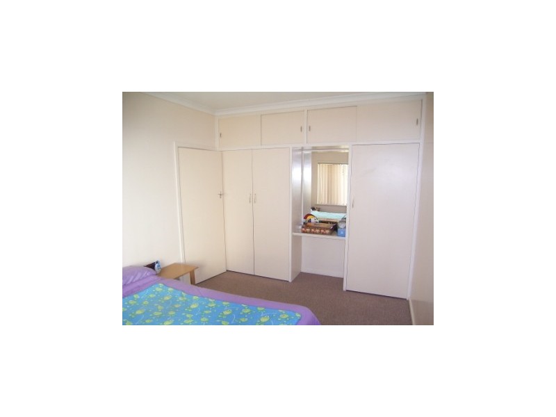 389 Alana Street, East Albury NSW 2640