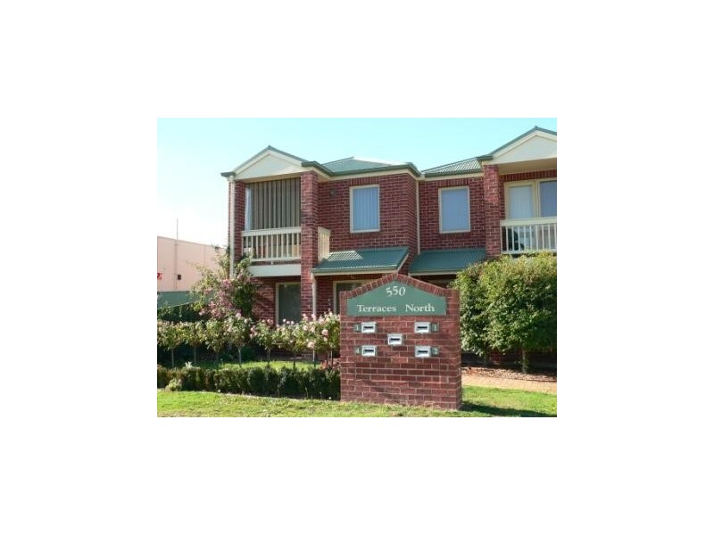 550 Kotthoff Street, Lavington NSW 2641