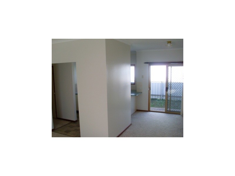 577 Webb Street, Lavington NSW 2641