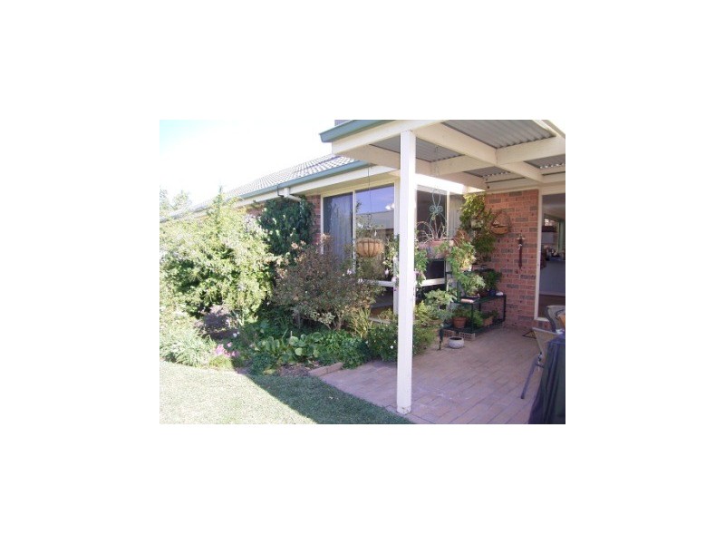 26 Jenny Wren Place, East Albury NSW 2640