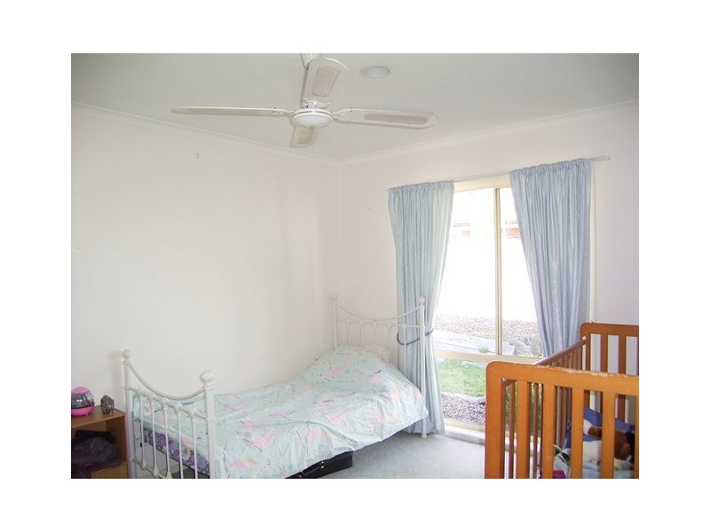 4 Dirru Court, Lavington NSW 2641