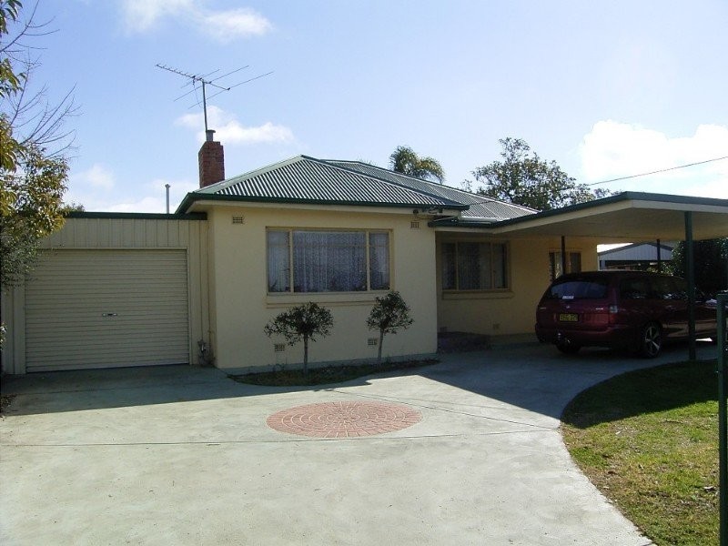 1089 Waugh Road, North Albury NSW 2640