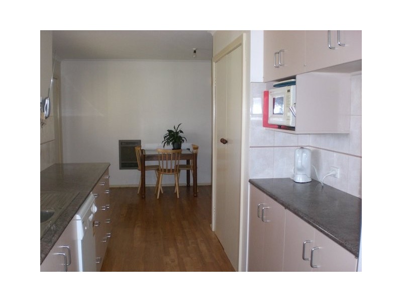 76 James Cook Avenue, Howlong NSW 2643