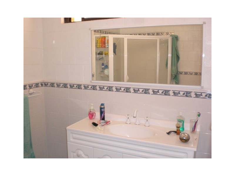 14 Kennedy Street, Howlong NSW 2643