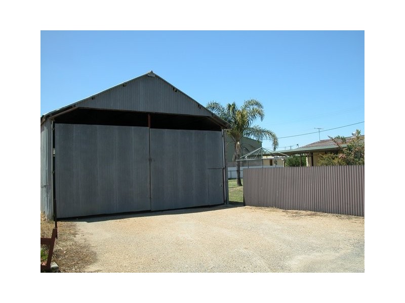 10 Williams Street, Walla Walla NSW 2659