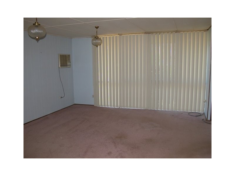 10 Williams Street, Walla Walla NSW 2659