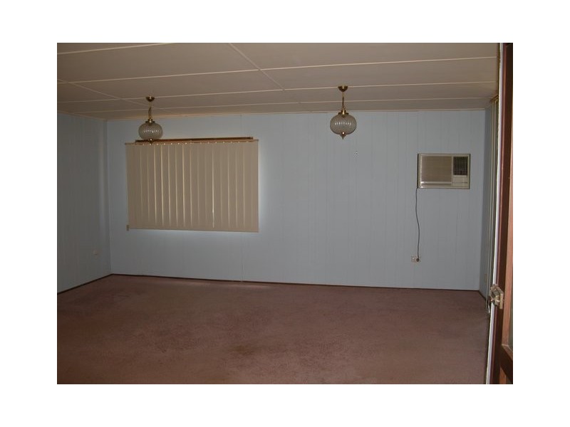 10 Williams Street, Walla Walla NSW 2659