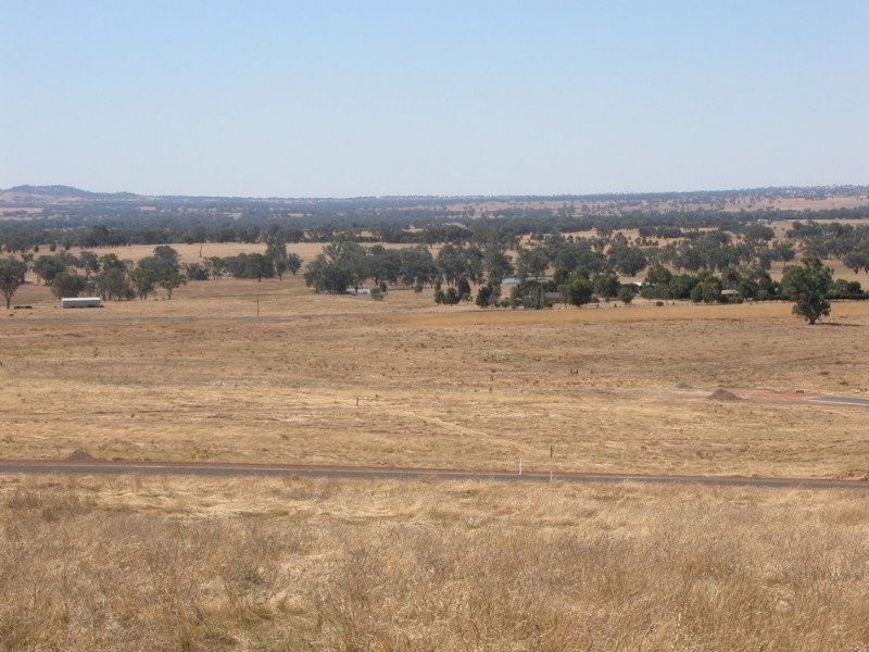 Lot 82 Alexandra Way, Table Top NSW 2640