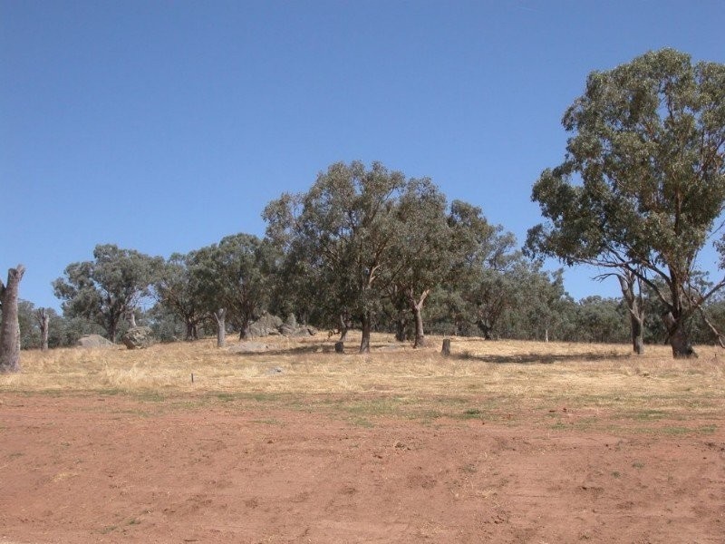 Lot 82 Alexandra Way, Table Top NSW 2640