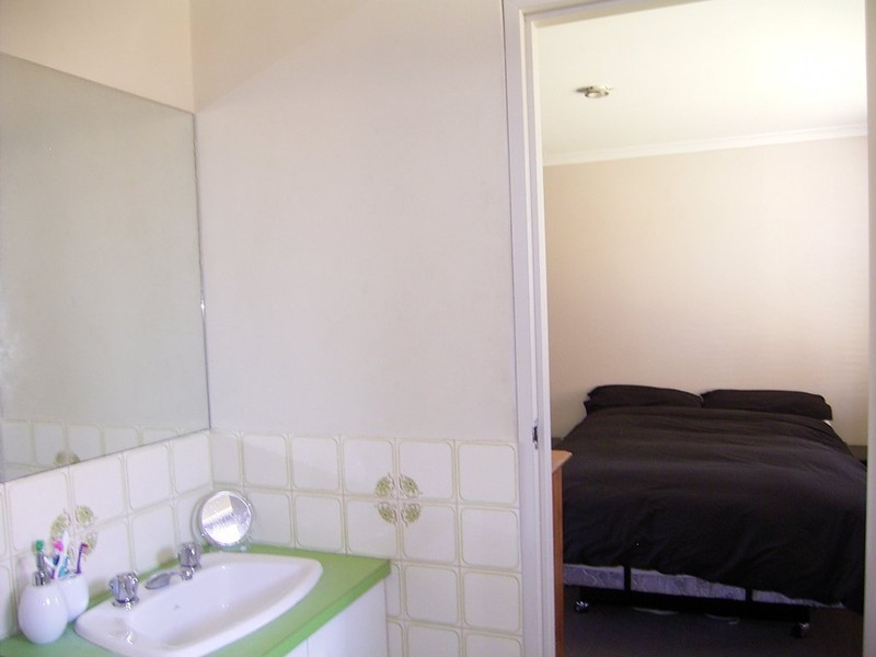 520 Kaitlers Road, Lavington NSW 2641