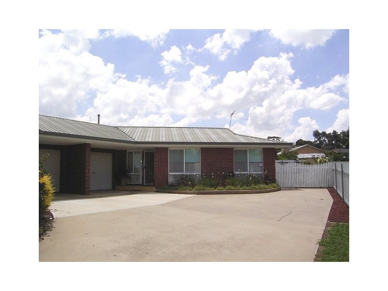 6 Owen Court, Lavington NSW 2641