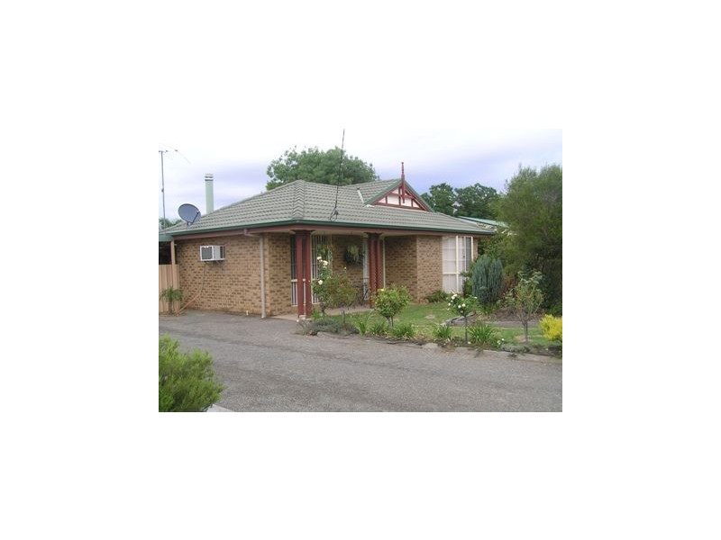 14 Pell Street, Howlong NSW 2643