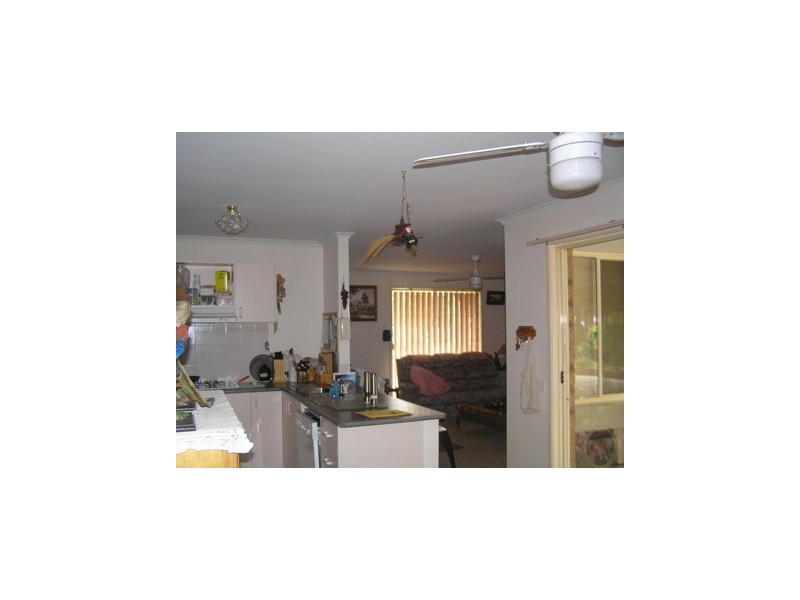 14 Pell Street, Howlong NSW 2643