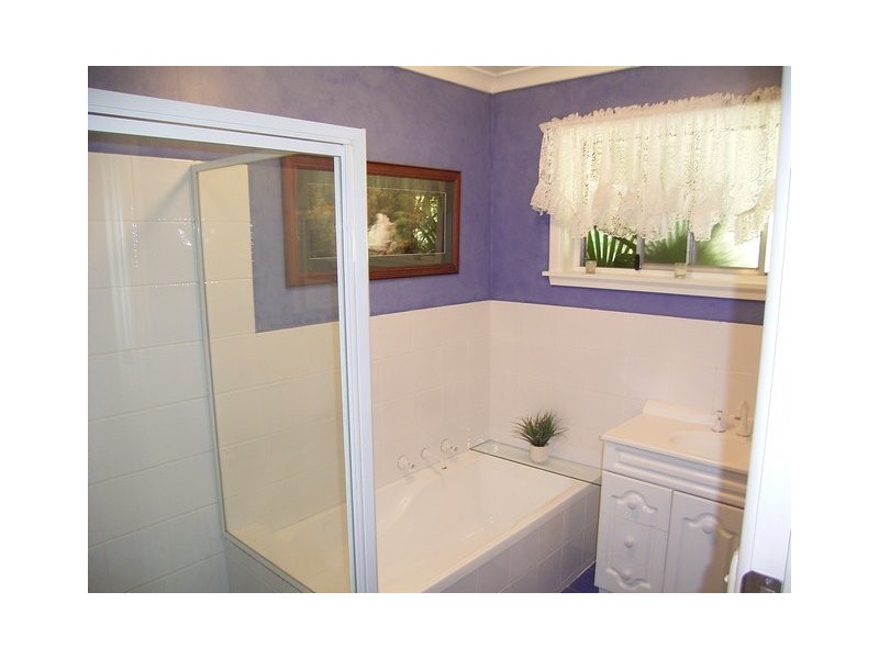 289 Vickers Road, Lavington NSW 2641