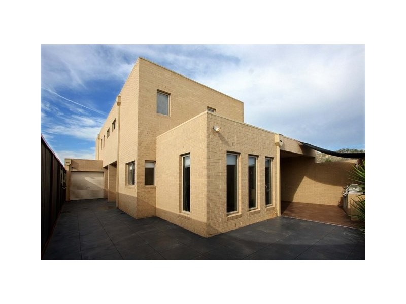 67 Rivergum Drive, Albury NSW 2640