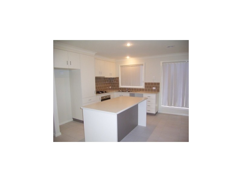 824 Union Road, Lavington NSW 2641