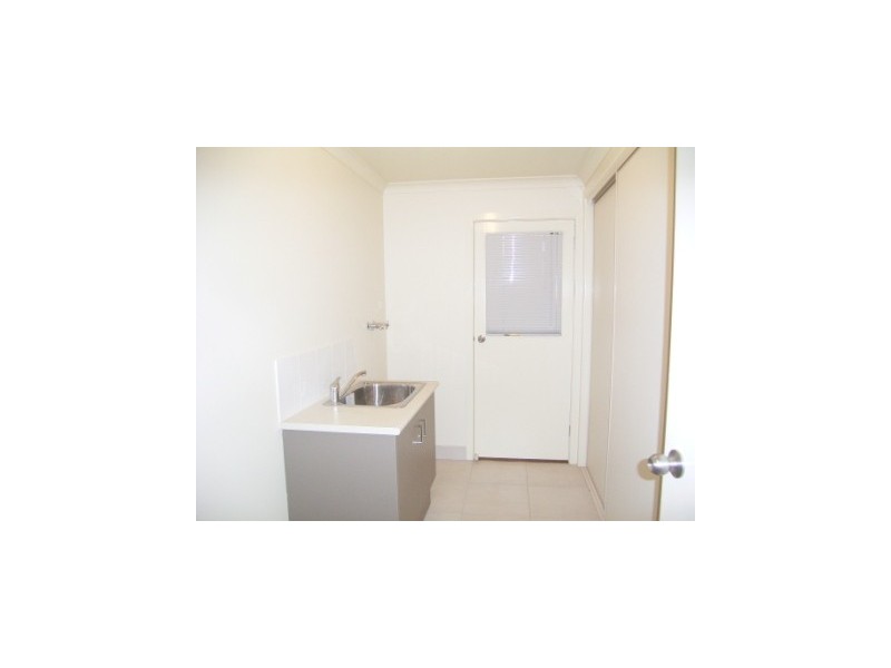 824 Union Road, Lavington NSW 2641