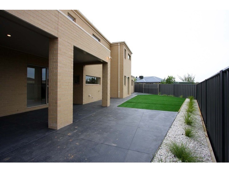 67 Rivergum Drive, Albury NSW 2640