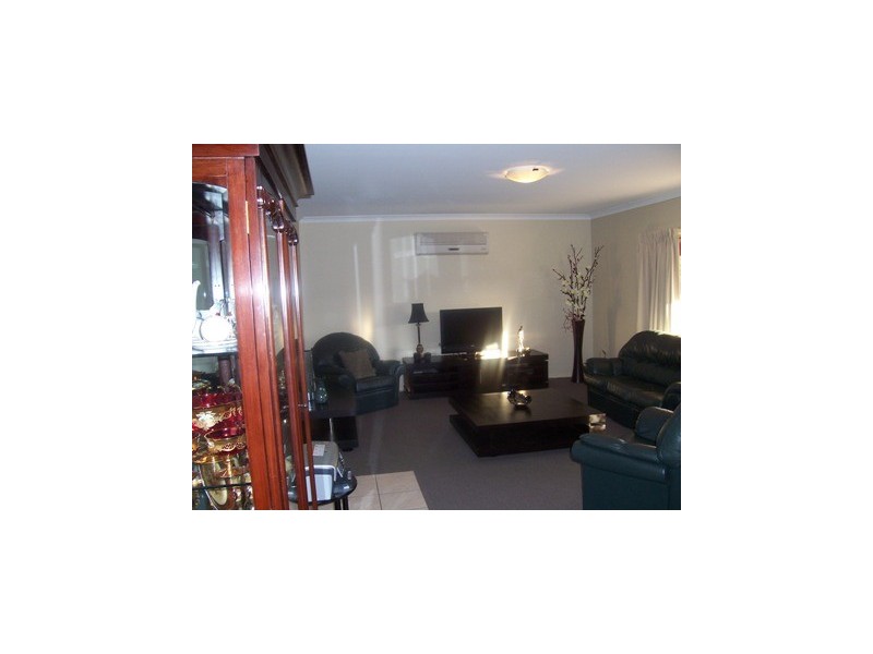 144 Federation Avenue, Corowa NSW 2646