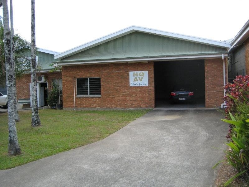 74 Ishmael Road, Cairns QLD 4870