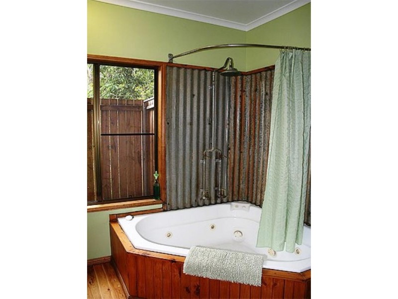 17 Eacham Close, Cairns QLD 4870