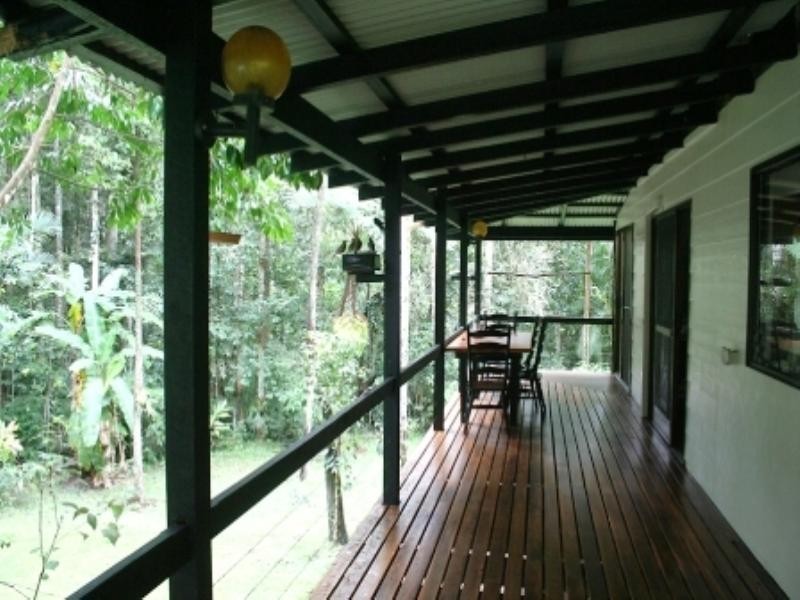 17 Eacham Close, Cairns QLD 4870