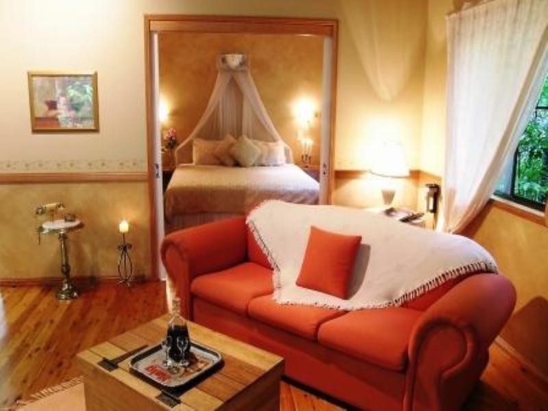 17 Eacham Close, Cairns QLD 4870