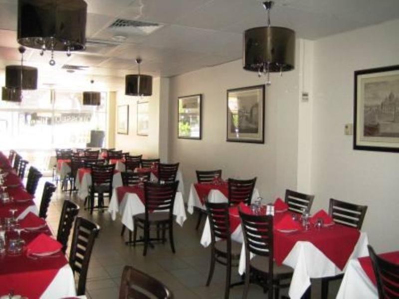 70 Grafton Street, Cairns QLD 4870