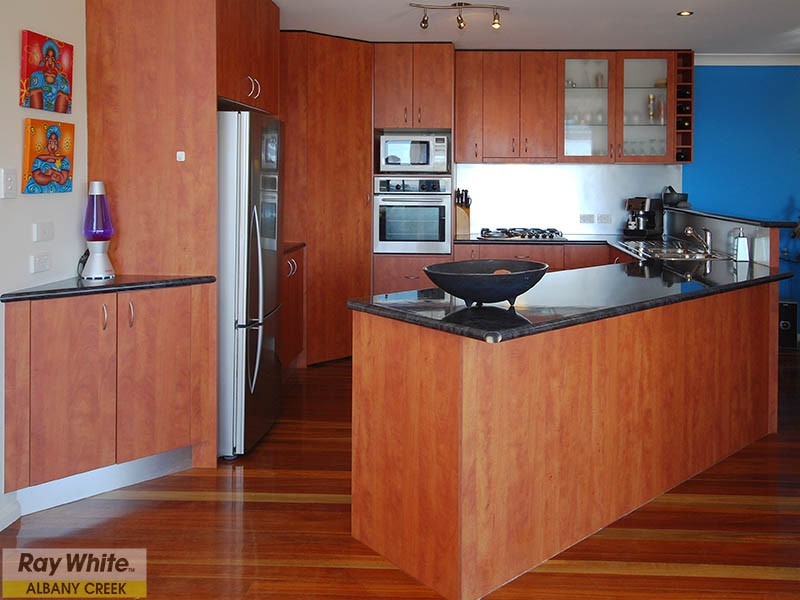 Eatons Hill QLD 4037