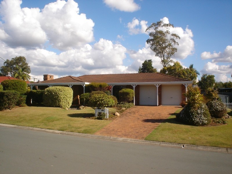 7 Tanager Street, Albany Creek QLD 4035