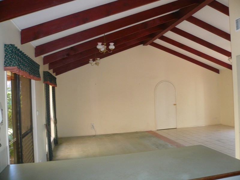 7 Tanager Street, Albany Creek QLD 4035