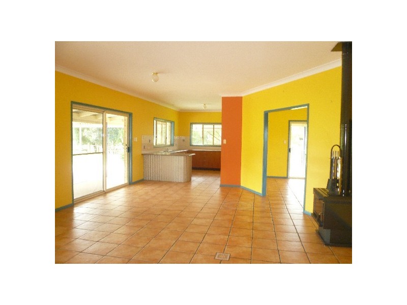 8 Campdraft Place, Dayboro QLD 4521