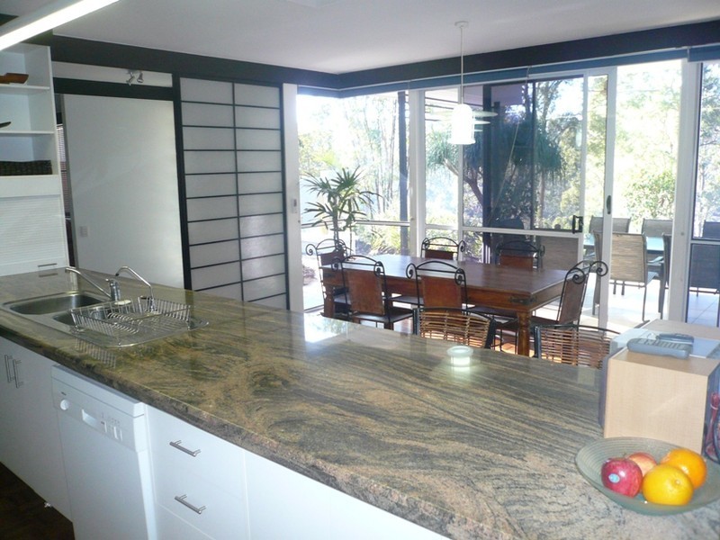 3 Eden Drive, Eatons Hill QLD 4037