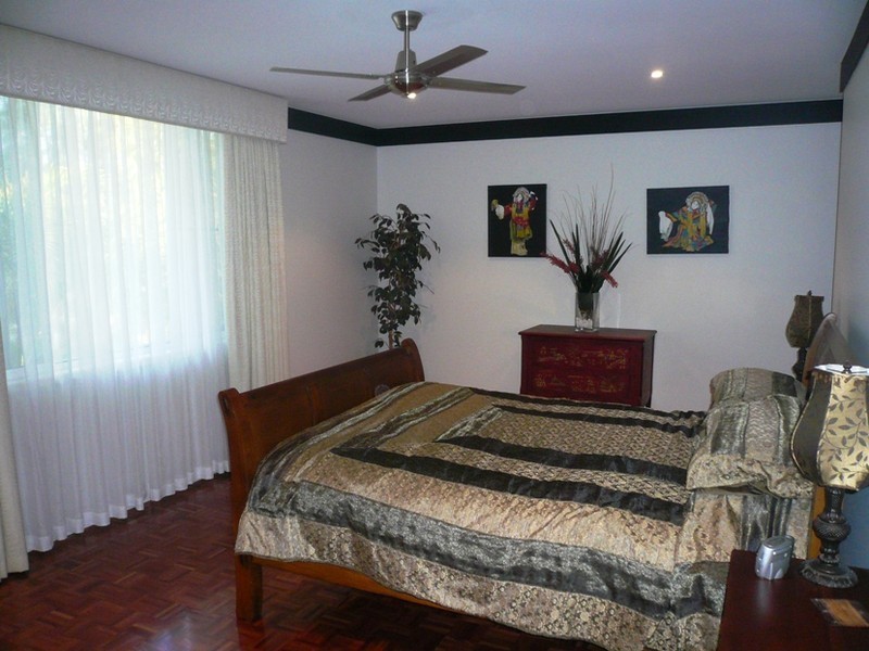 3 Eden Drive, Eatons Hill QLD 4037