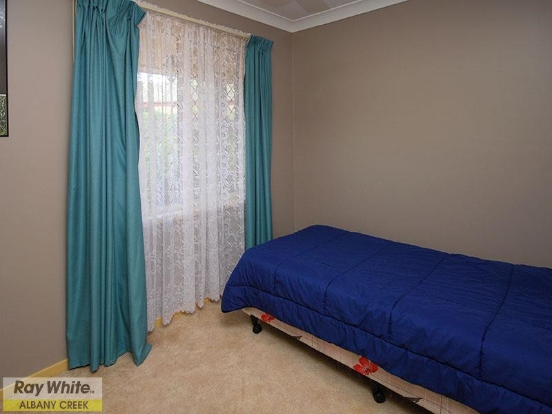 5 Summit Court, Warner QLD 4500