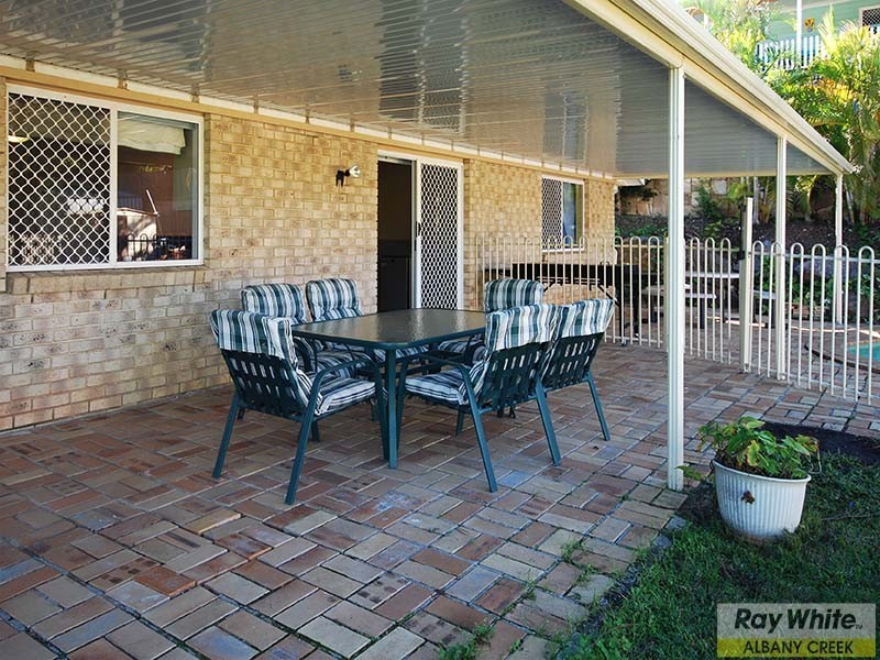 6 Seaforth Close, Albany Creek QLD 4035