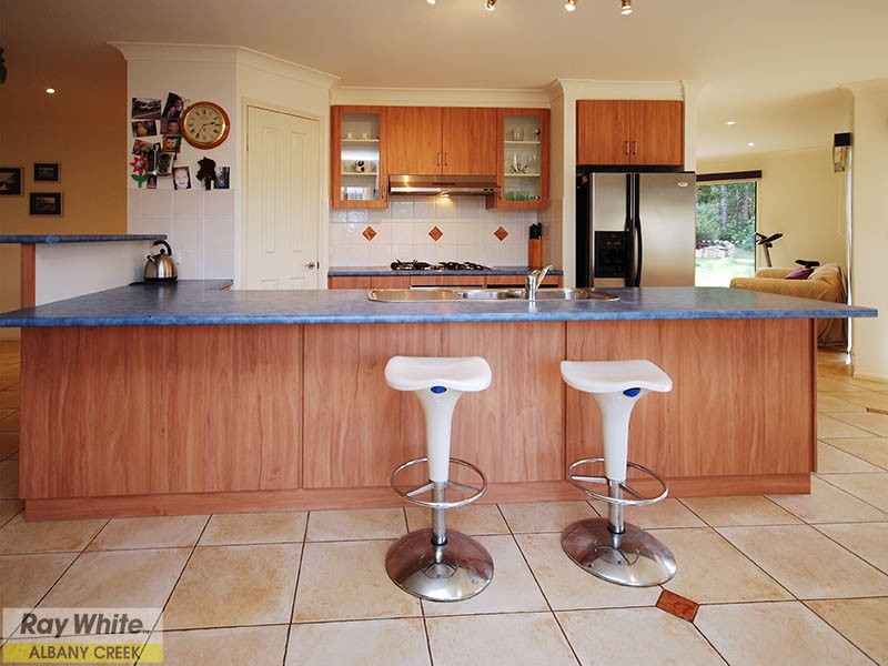 1 Bassino Court, Eatons Hill QLD 4037