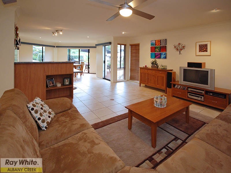 1 Bassino Court, Eatons Hill QLD 4037